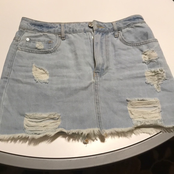 Forever 21 Dresses & Skirts - Junior/Teen Light color jeans skirt. Forever 21